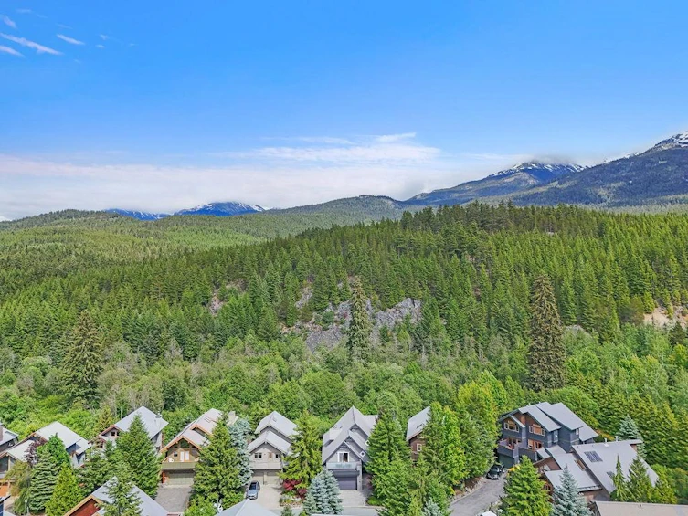 7202 Spruce Grove Circle, Whistler, BC, V8E 0E8 - 33