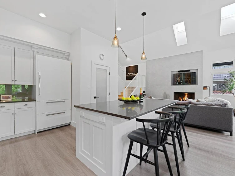 7202 Spruce Grove Circle, Whistler, BC, V8E 0E8 - 11