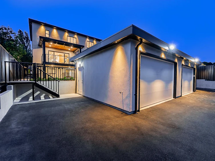 B-5280 Venables Street, Burnaby, BC, V5B 1Y1 - 34