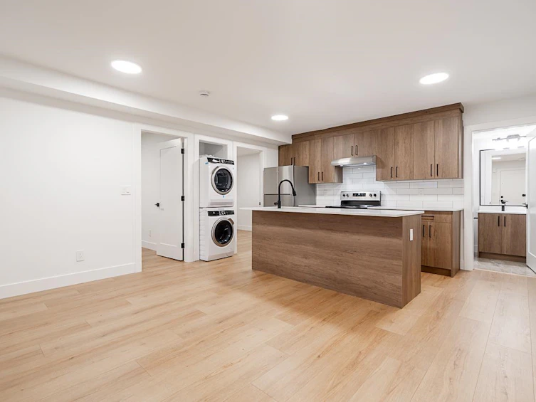 B-5280 Venables Street, Burnaby, BC, V5B 1Y1 - 29