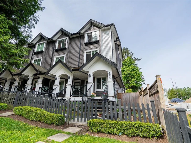 9 - 6089 144th Street, Surrey BC V3X 1A4