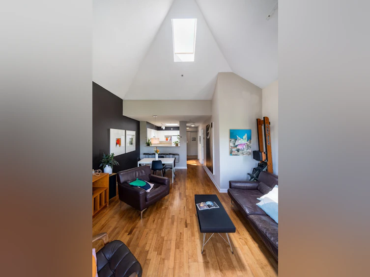 404-3480 Main Street, Vancouver, BC, V5V 3N2 - 3