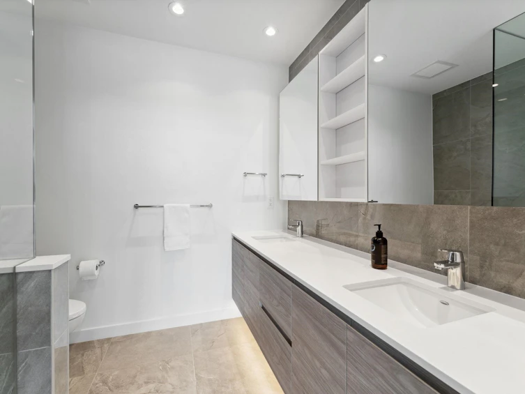 1408-660 Quayside Drive, New Westminster, BC, V3M 0P1 - 23
