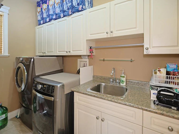3102 Robson Drive, Coquitlam, BC, V3E 2R8 - 7