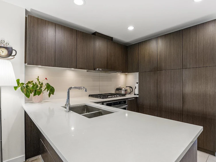 303-6033 Gray Avenue, Vancouver, BC, V6S 0G3 - 4