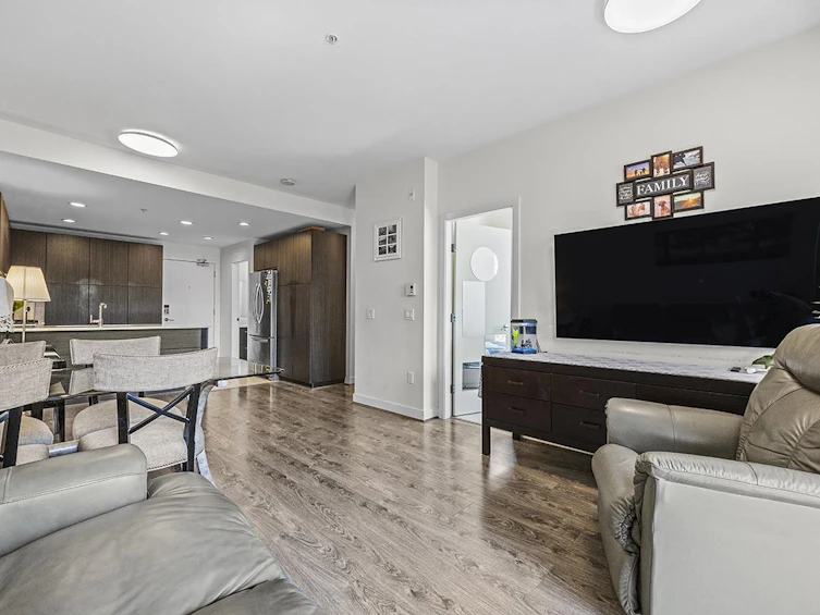 303-6033 Gray Avenue, Vancouver, BC, V6S 0G3 - 10