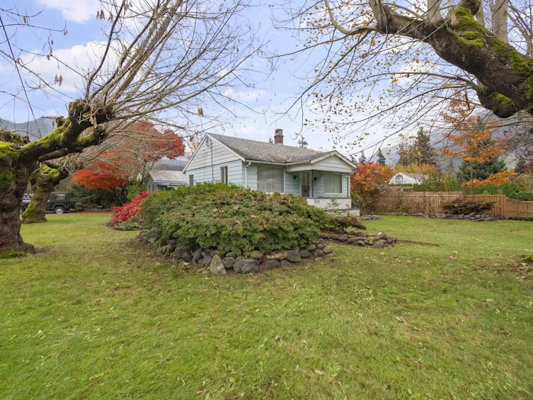 509 Fraser Avenue, Hope, BC, V0X 1L0 - 27