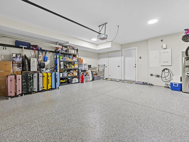 18-16589 25 Avenue, Surrey, BC, V3Z 1H5 - 25