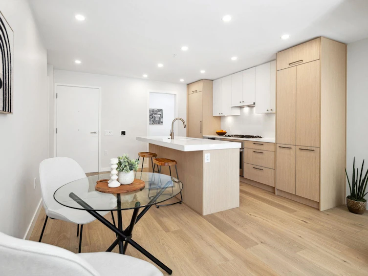 102-5007 Ash Street, Vancouver, BC, V5Z 0K9 - 5