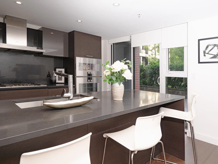203-1571 W 57th Avenue, Vancouver, BC, V6P 0H7 - 8