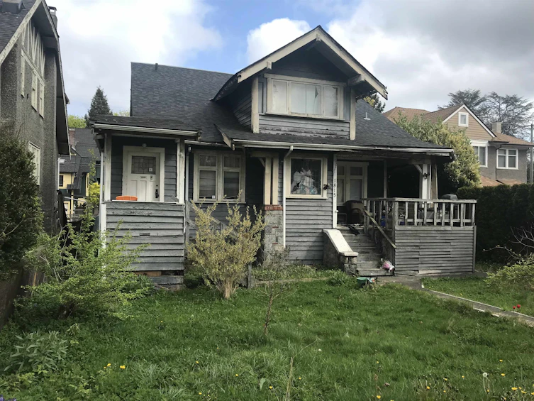 1815 W 12th Avenue, Vancouver, BC, V6J 2E7 - 2