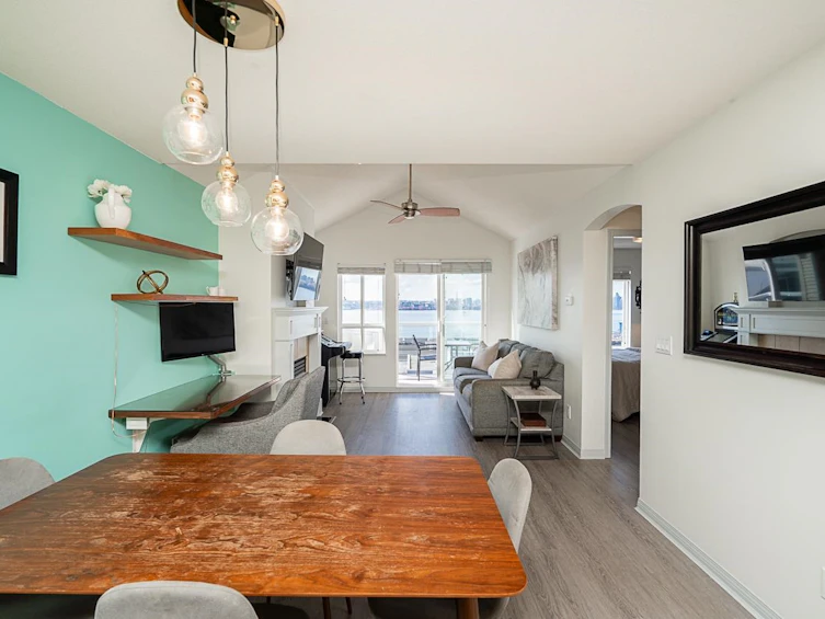409-365 E 1st Street, North Vancouver, BC, V7L 4W5 - 18