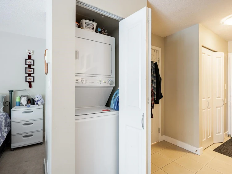 211-3660 Vanness Avenue, Vancouver, BC, V5R 6H8 - 20