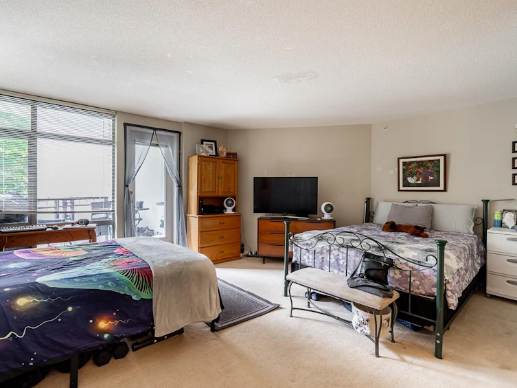 211-3660 Vanness Avenue, Vancouver, BC, V5R 6H8 - 3