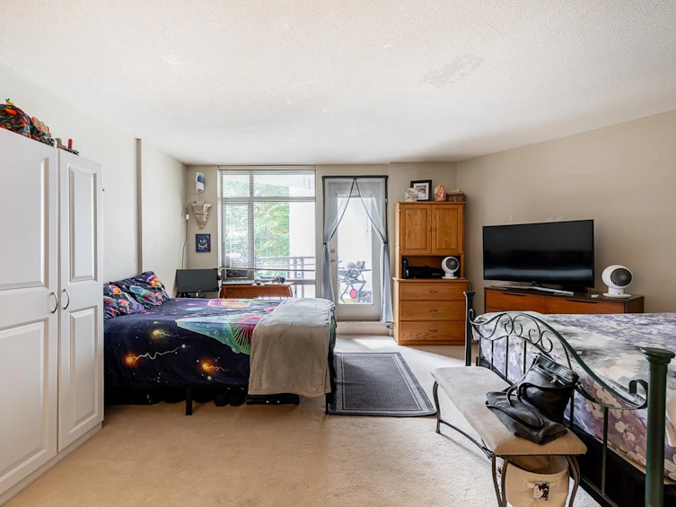 211-3660 Vanness Avenue, Vancouver, BC, V5R 6H8 - 2