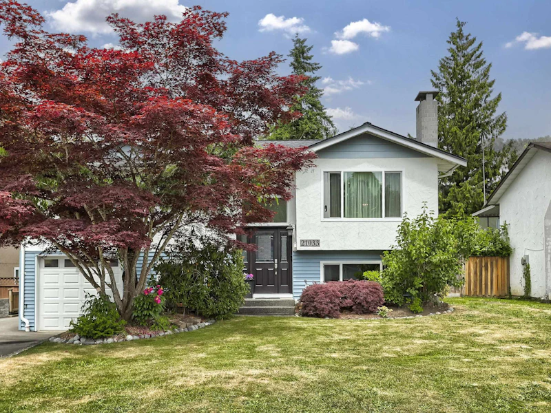21033 119th Avenue, Maple Ridge BC V2X 7N6