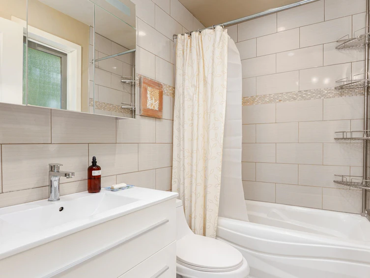 585 Artisan Lane, Bowen Island, BC, V0N 1G2 - 20