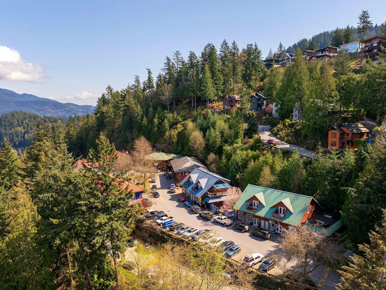 585 Artisan Lane, Bowen Island, BC, V0N 1G2 - 39
