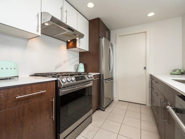 1705-455 Beach Crescent, Vancouver, BC, V6Z 3E5 - 7