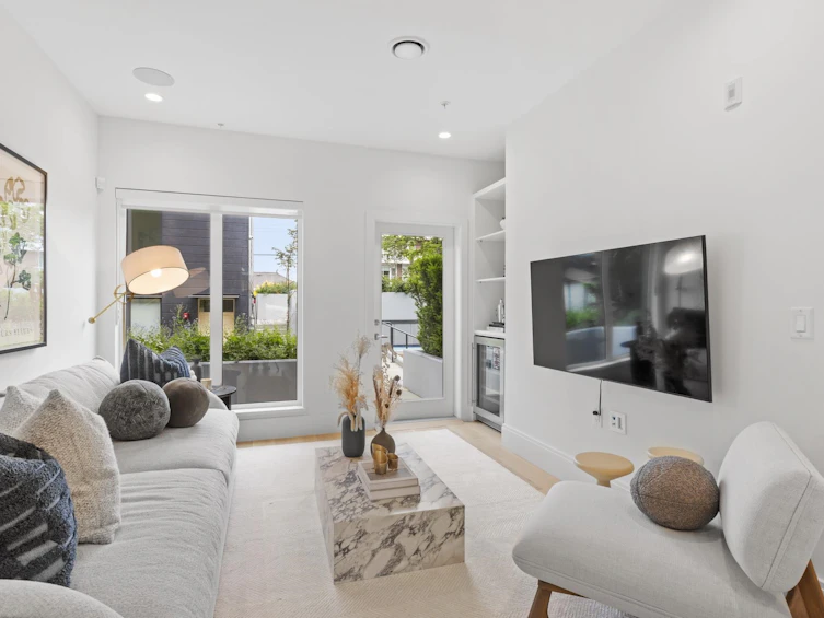 559 W 26th Avenue, Vancouver, BC, V5Z 2E4 - 16
