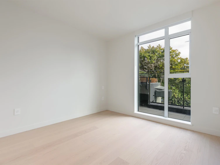 303-3596 West 28th Avenue, Vancouver, BC, V6S 2G5 - 14