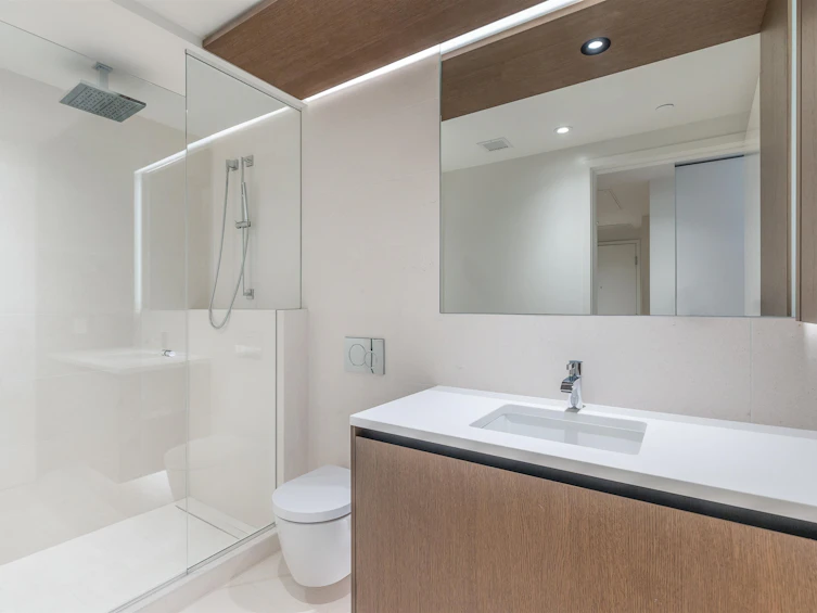 303-3596 West 28th Avenue, Vancouver, BC, V6S 2G5 - 16