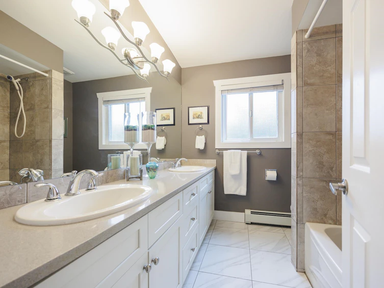 4501 206 Street, Langley, BC, V3A 5V9 - 20