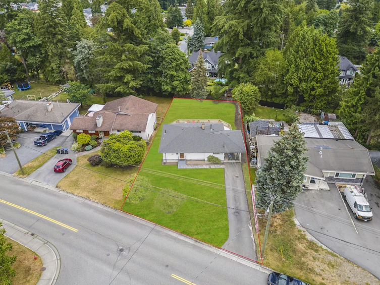 1733 Eastern Drive, Port Coquitlam, BC, V3C 2T5 - 4