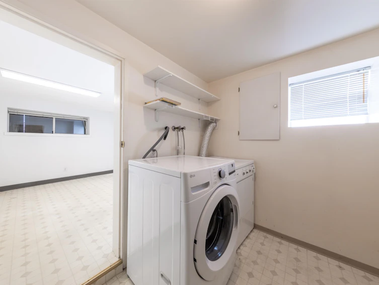 7209 Elwell Street, Burnaby, BC, V5E 1K7 - 24