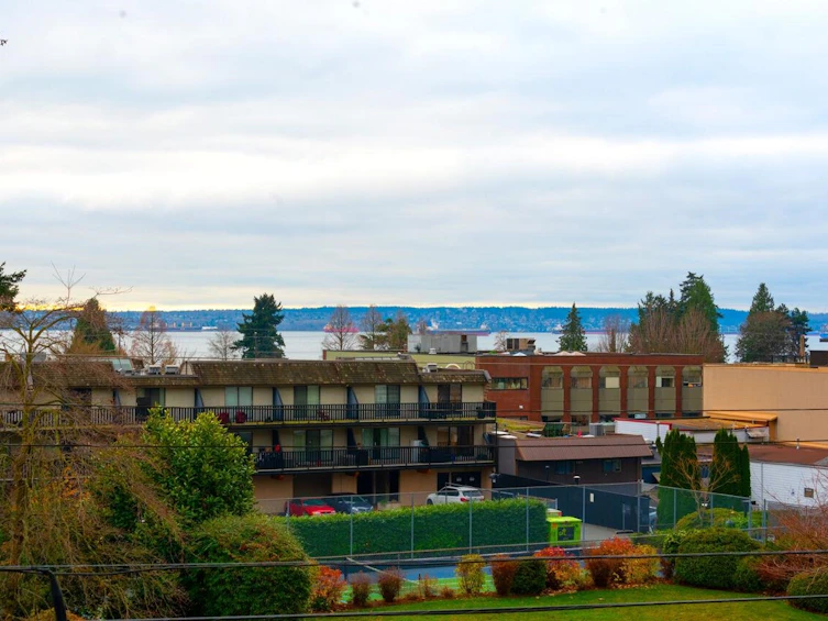 301-1455 Duchess Avenue, West Vancouver, BC, V7T 1H7 - 11