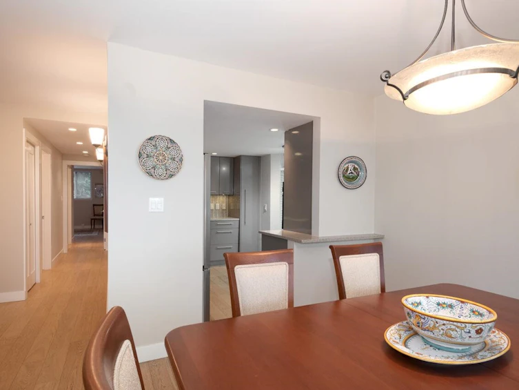 301-1455 Duchess Avenue, West Vancouver, BC, V7T 1H7 - 26
