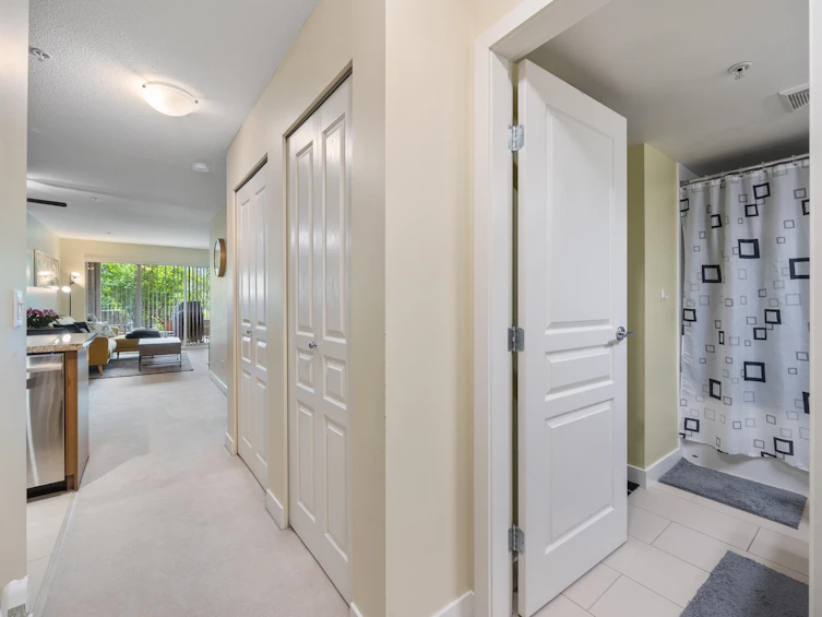 111-2088 Beta Avenue, Burnaby, BC, V5C 0C8 - 22