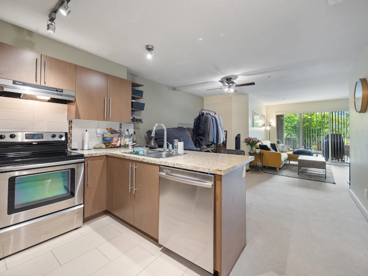 111-2088 Beta Avenue, Burnaby, BC, V5C 0C8 - 25