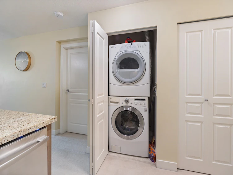 111-2088 Beta Avenue, Burnaby, BC, V5C 0C8 - 30