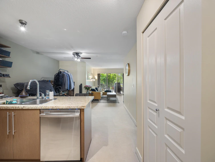 111-2088 Beta Avenue, Burnaby, BC, V5C 0C8 - 23