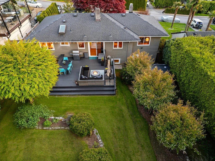 268 Holyrood Road, North Vancouver, BC, V7N 2R5 - 4