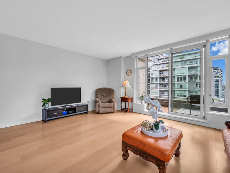 701-77 Walter Hardwick Avenue, Vancouver, BC, V5Y 0C6 - 7