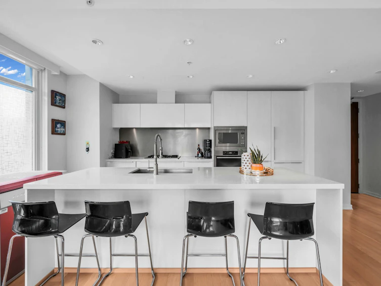 701-77 Walter Hardwick Avenue, Vancouver, BC, V5Y 0C6 - 6