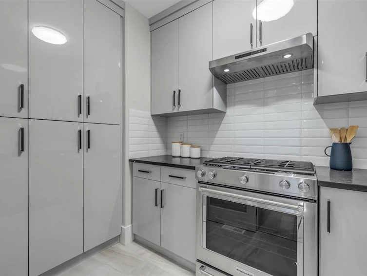 17140 1 Avenue, Surrey, BC, V3Z 9R2 - 15