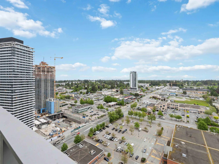 2303-13495 Central Avenue, Surrey, BC, V3T 0K2 - 24