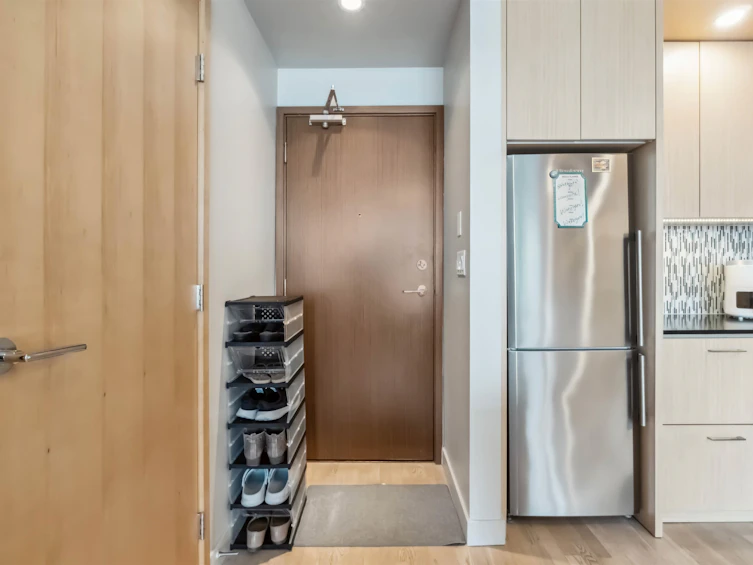 2303-13495 Central Avenue, Surrey, BC, V3T 0K2 - 2