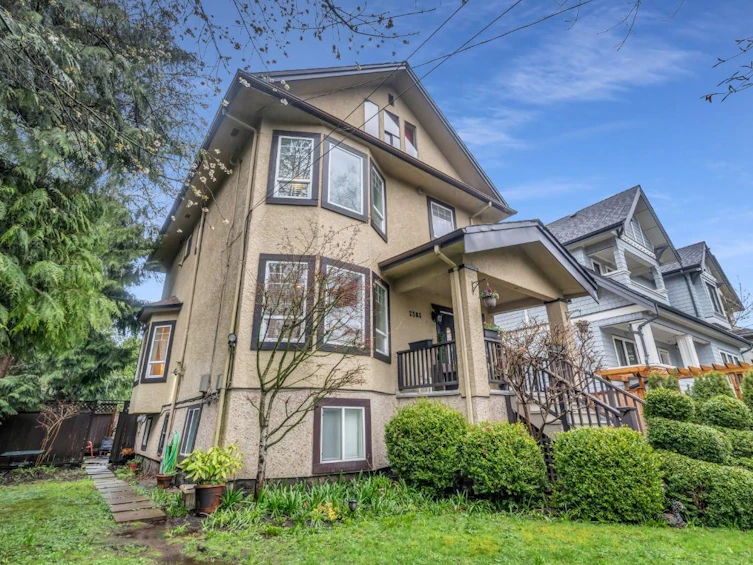 2385 W 7th Avenue, Vancouver, BC, V6K 1Y4 - 33