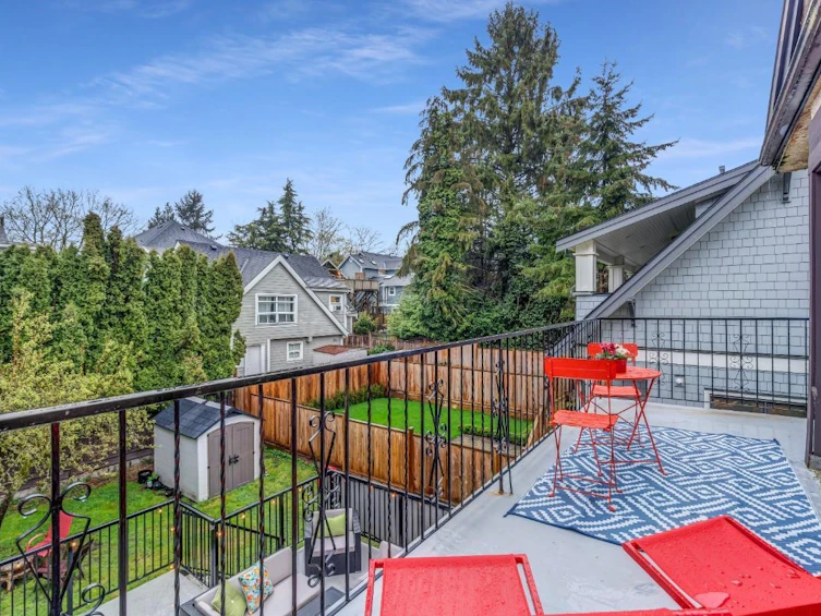 2385 W 7th Avenue, Vancouver, BC, V6K 1Y4 - 26