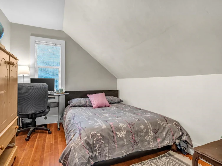 2385 W 7th Avenue, Vancouver, BC, V6K 1Y4 - 31