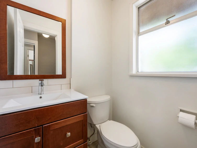21764 124 Avenue, Maple Ridge, BC, V2X 4H7 - 17