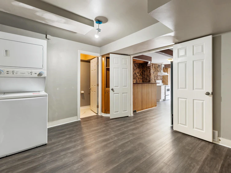 21764 124 Avenue, Maple Ridge, BC, V2X 4H7 - 32