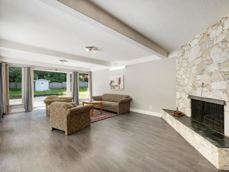21764 124 Avenue, Maple Ridge, BC, V2X 4H7 - 9