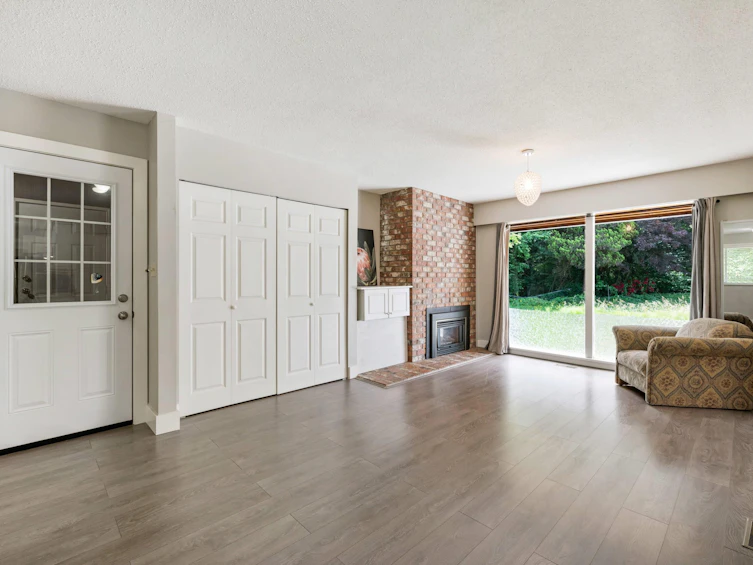 21764 124 Avenue, Maple Ridge, BC, V2X 4H7 - 14