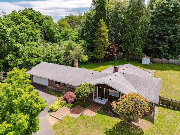 21764 124 Avenue, Maple Ridge, BC, V2X 4H7 - 4