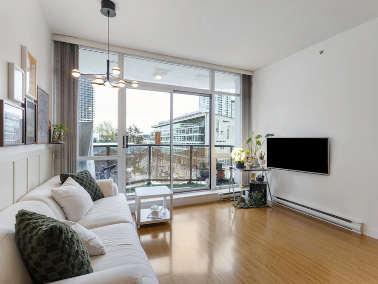 403-13399 104 Avenue, Surrey, BC, V3T 0C9 - 4
